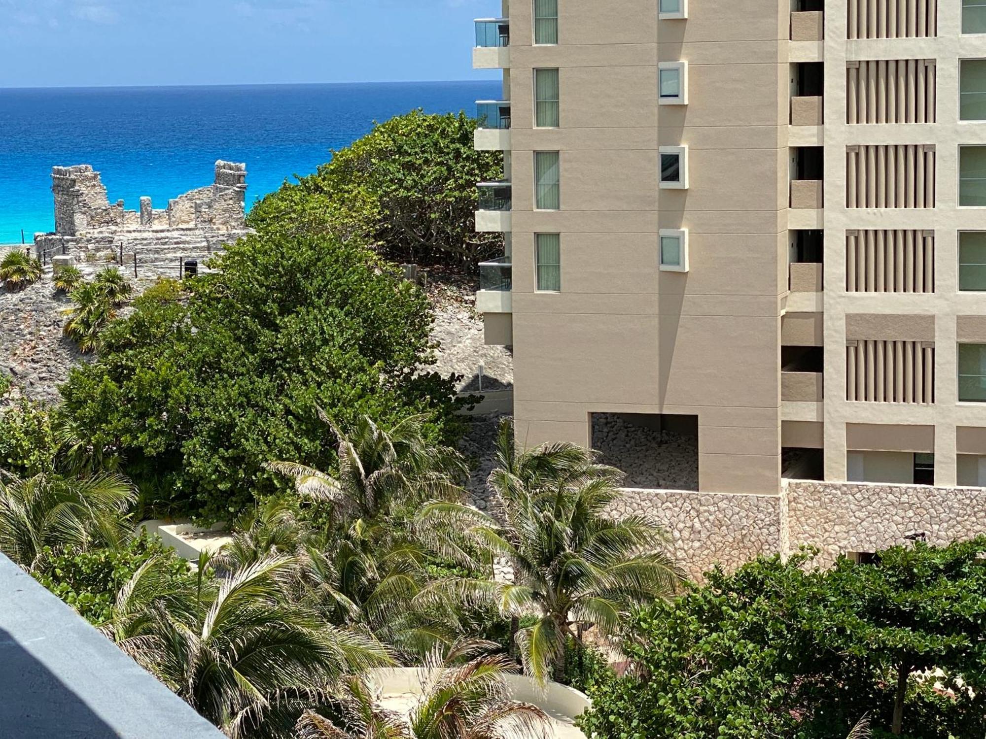 Condo in Ocean Front Hotel Resort Cancún Camera foto