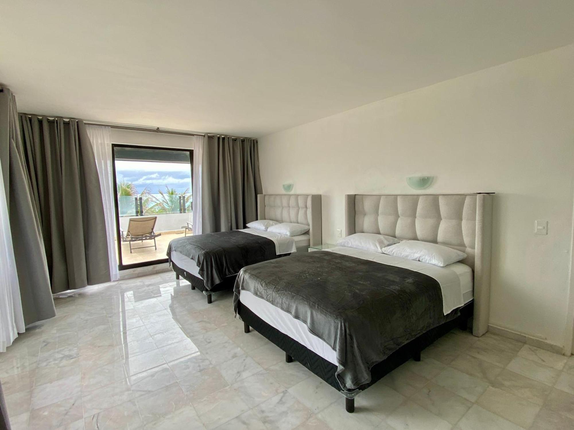 Condo in Ocean Front Hotel Resort Cancún Camera foto